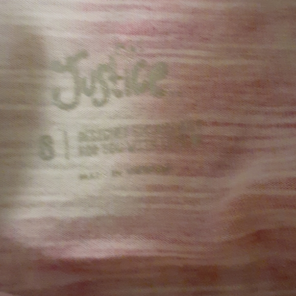 Clothes - Picture 2 of 2